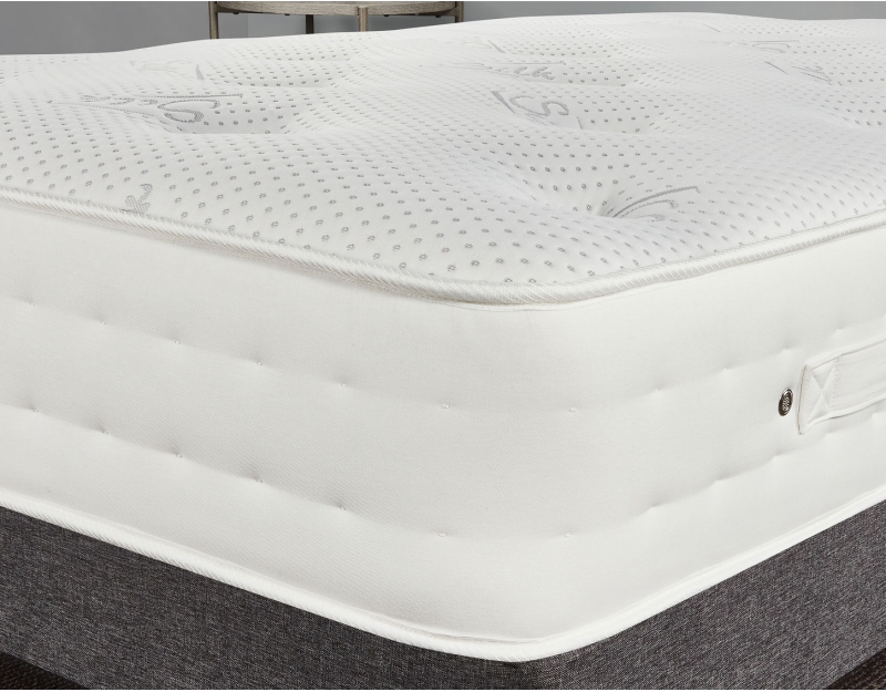 Silk 1000 Mattress | Pocket Sprung with Memory Foam | Sloomy