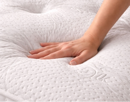 Silk 1000 Mattress | Pocket Sprung with Memory Foam | Sloomy