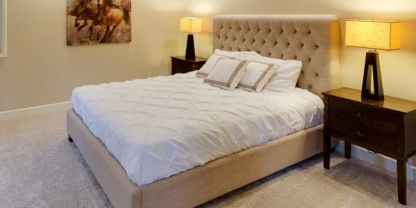 <p>How to Clean Your Headboard: Our Expert Guide</p>