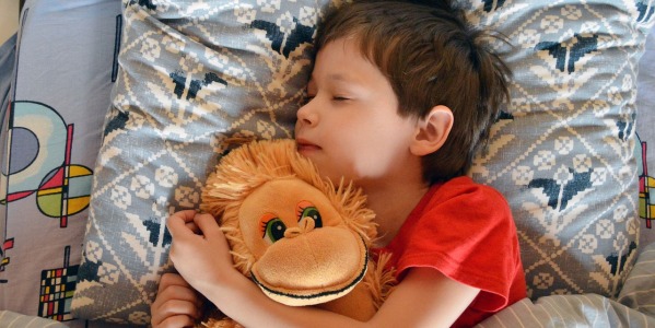 Routines to Help Little Ones Sleep this Summer…and our favourite bedtime stories